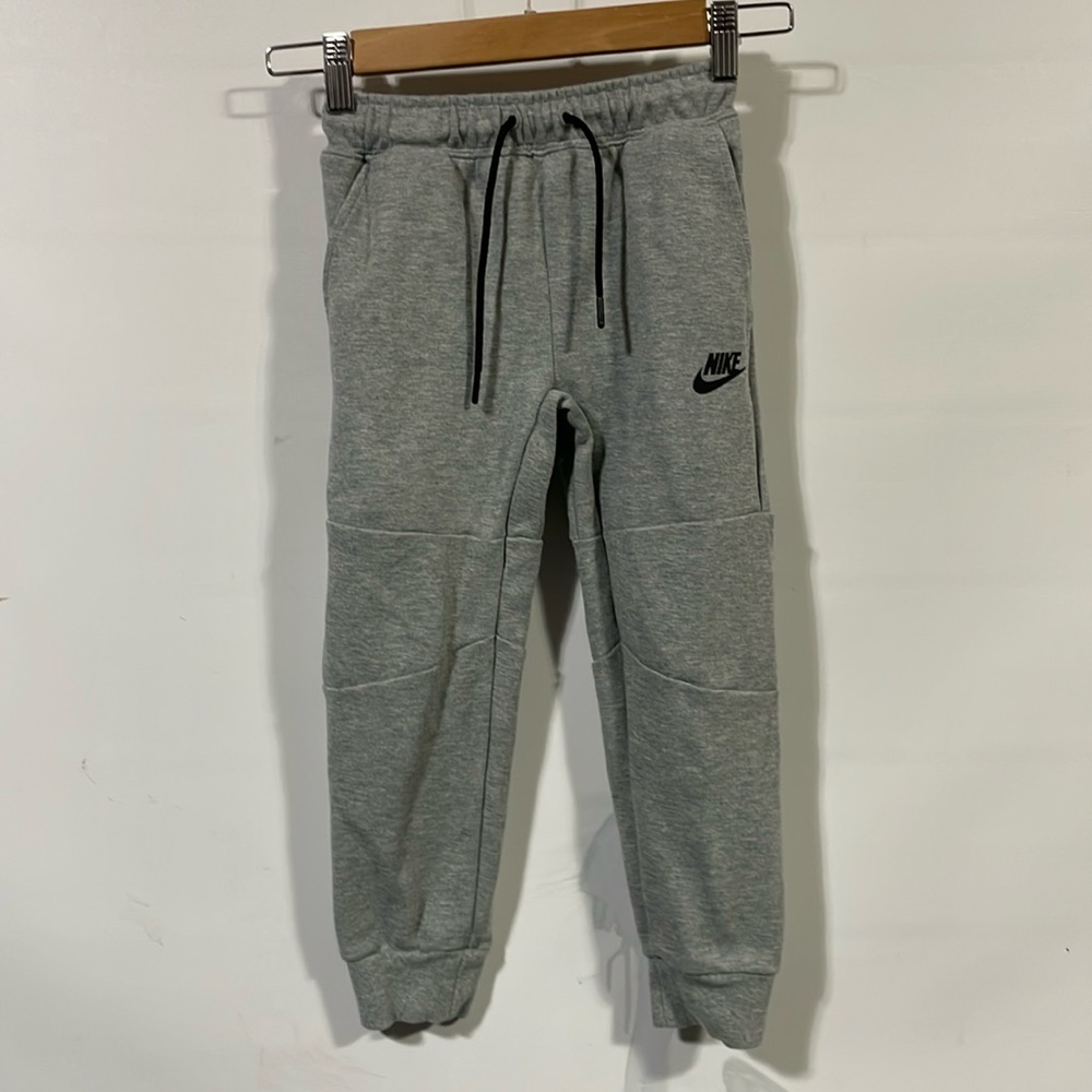 Nike Gray Kids Sweatpants
